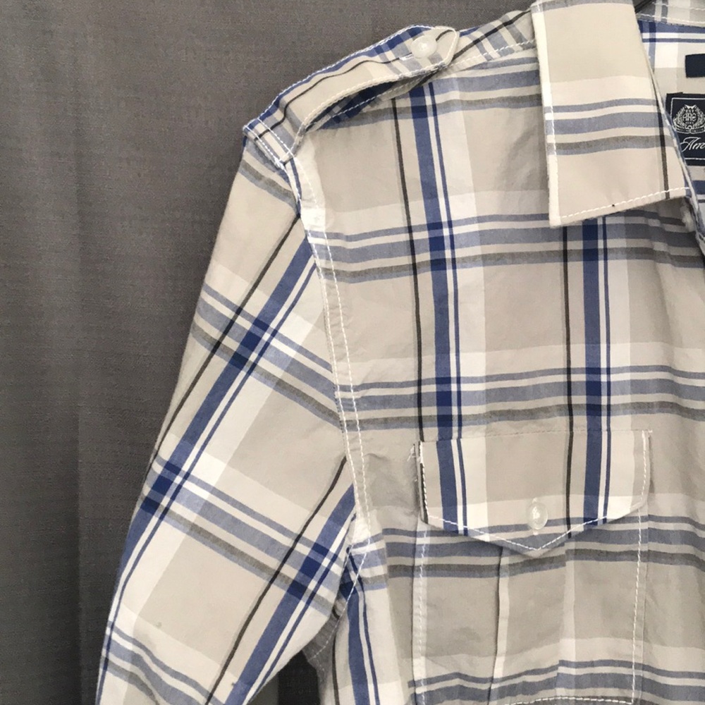 American Rag button down - Picture 2 of 3
